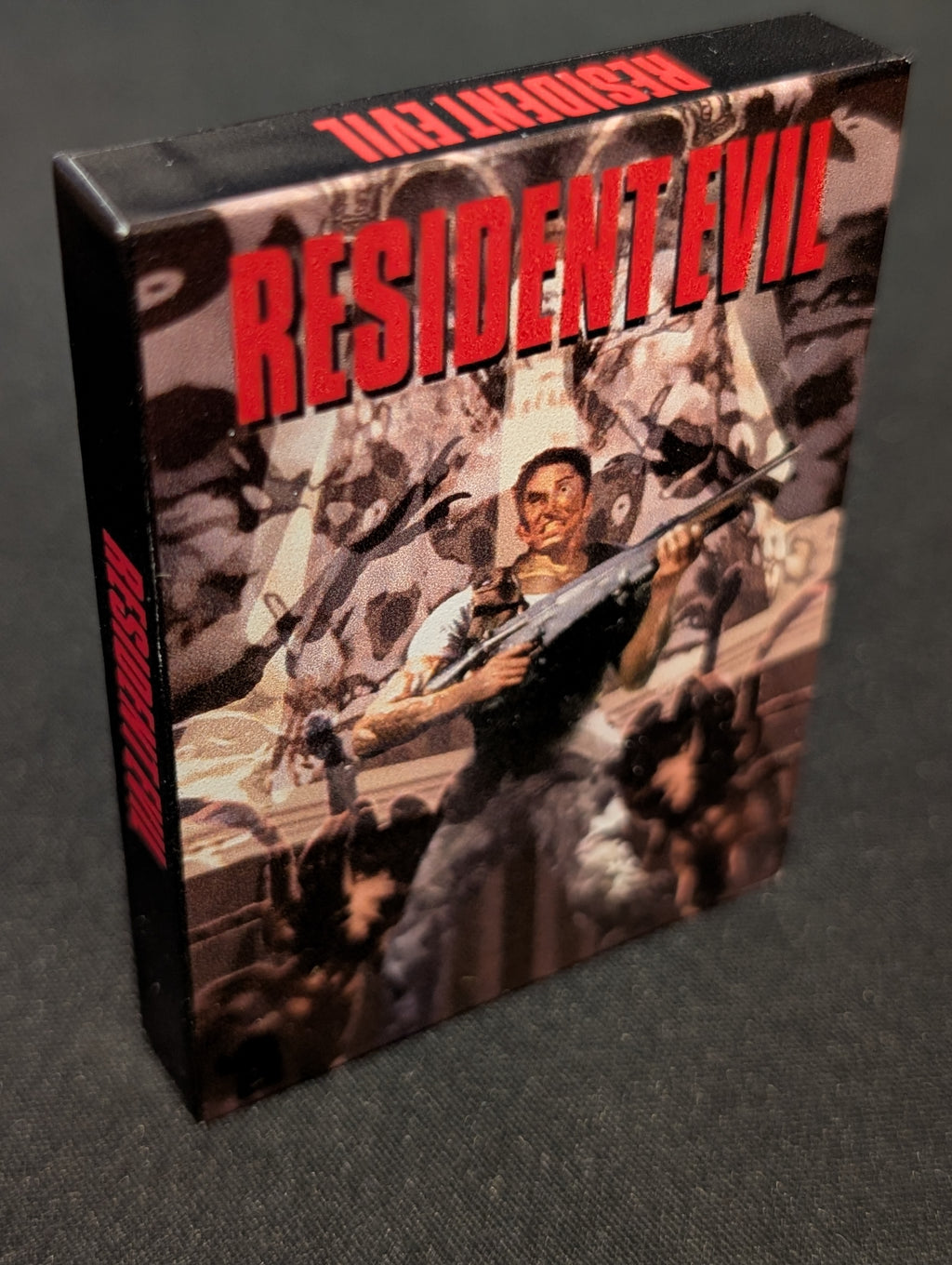 Resident Evil - 3D Pictureframe with magnetic miniatures