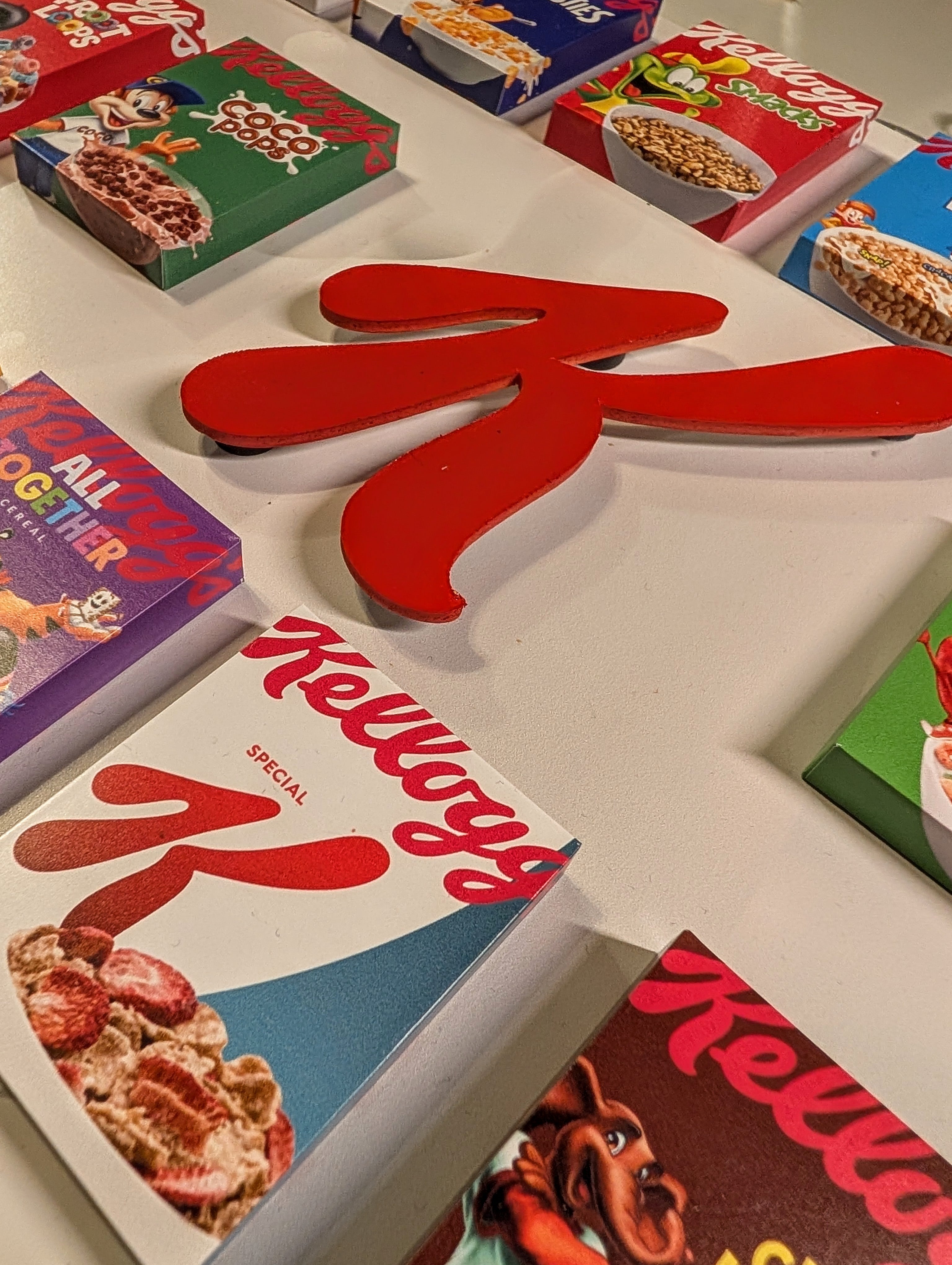 Kelloggs - 3D Pictureframe with magnetic miniatures