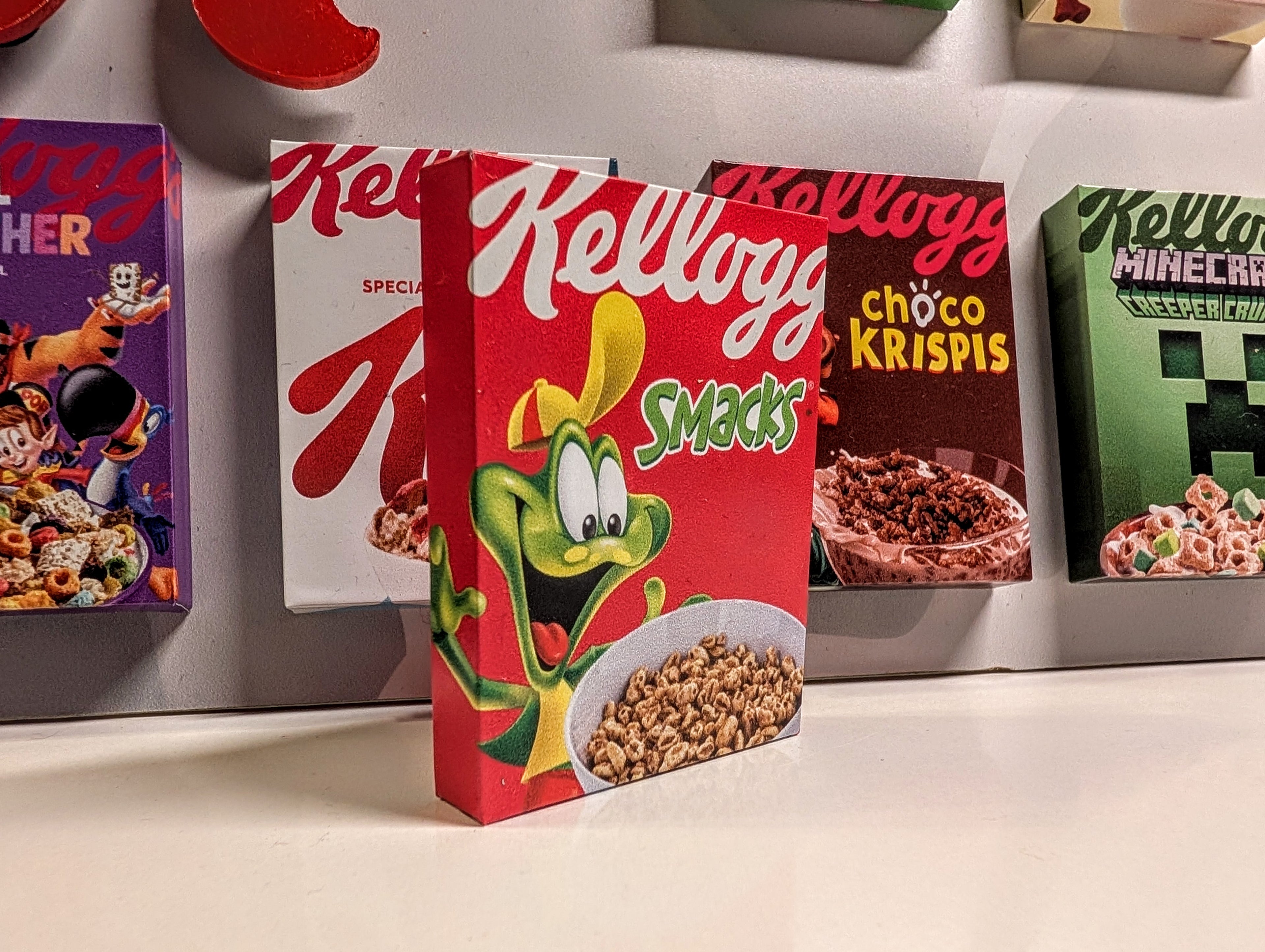 Kelloggs - 3D Pictureframe with magnetic miniatures