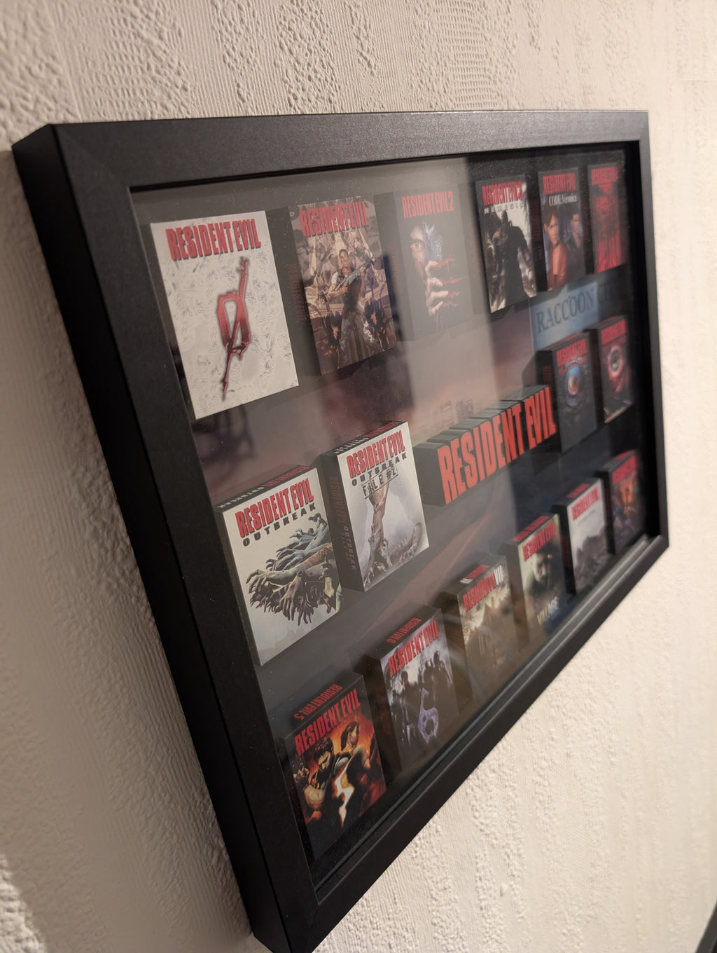 Resident Evil - 3D Pictureframe with magnetic miniatures