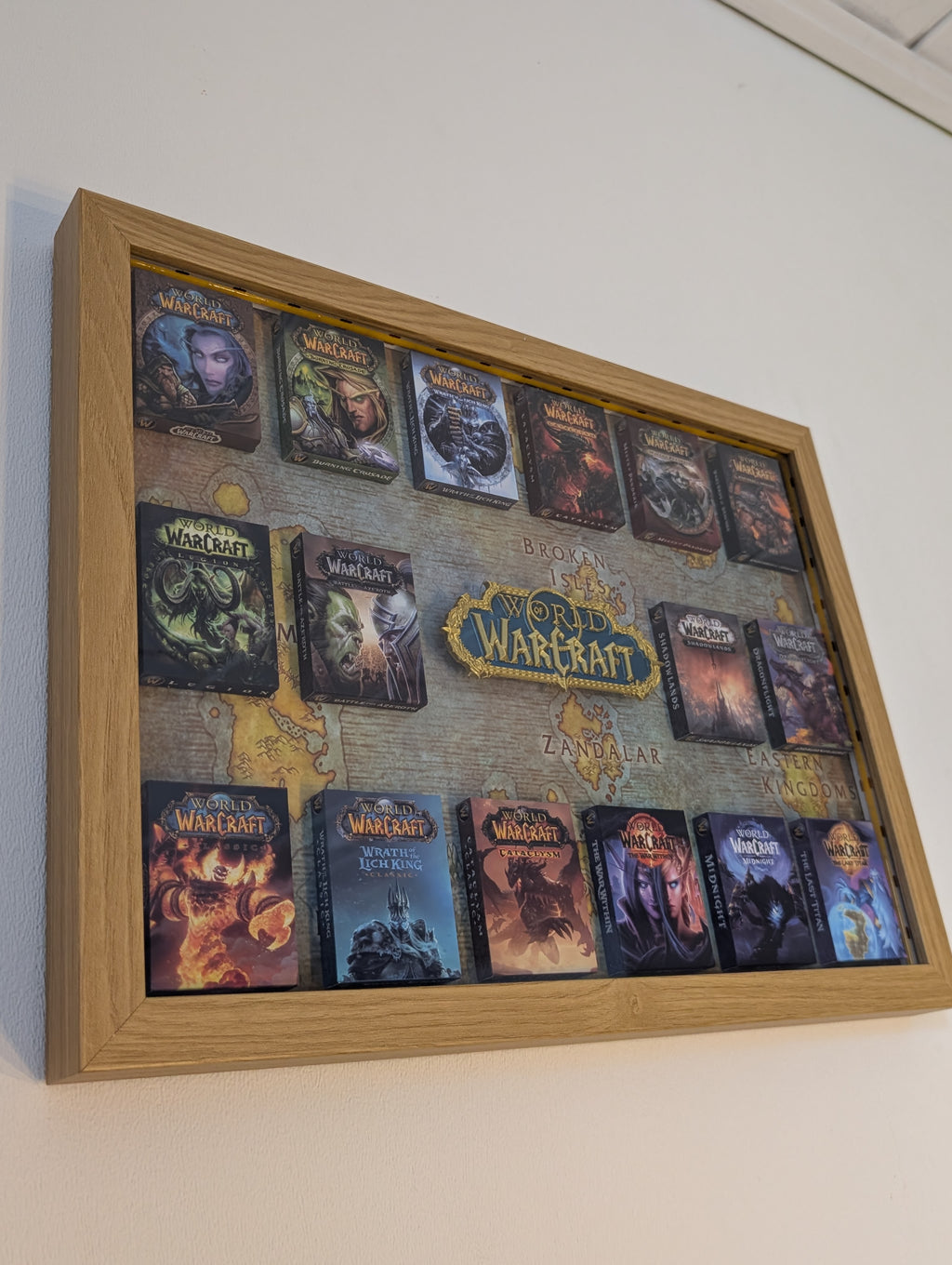 World of Warcraft - 3D Pictureframe with magnetic miniatures