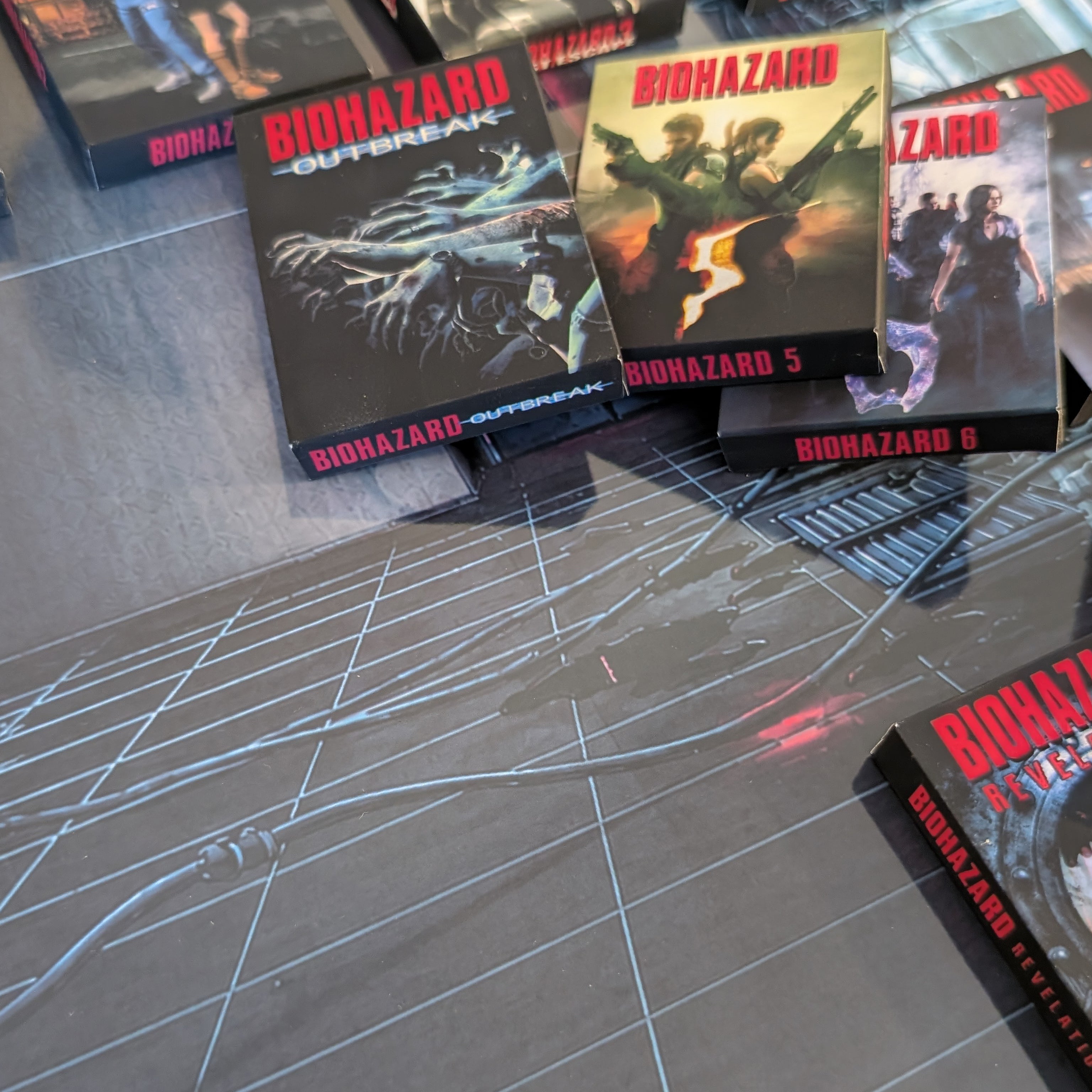 BIOHAZARD - 3D Pictureframe with magnetic miniatures