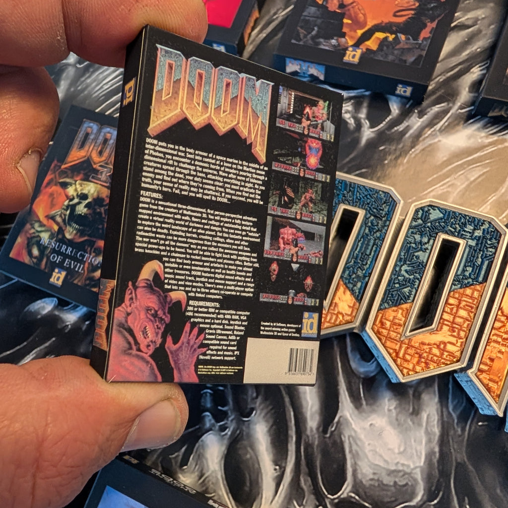 DOOM - 3D Pictureframe with magnetic miniatures